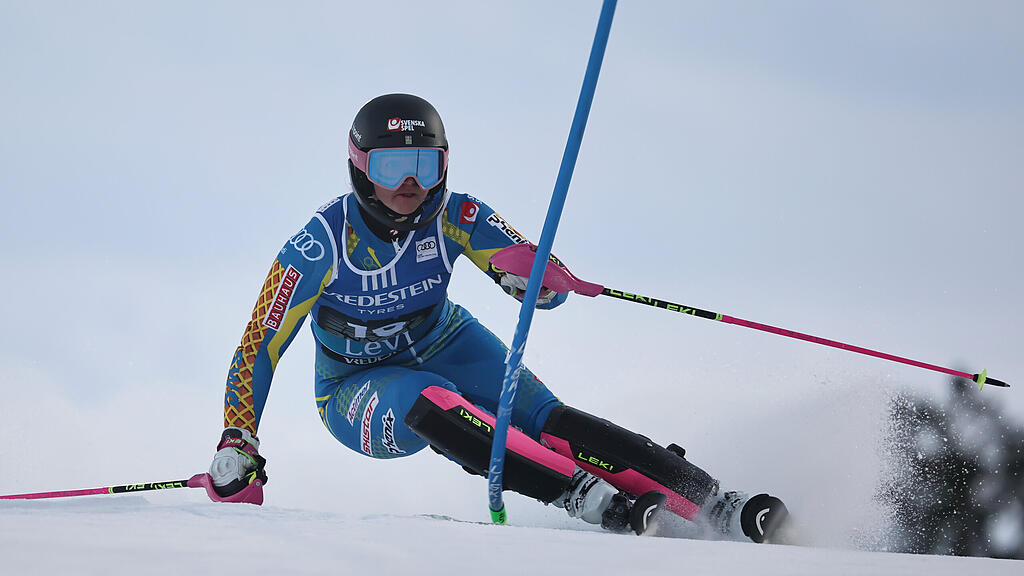 Damen-Slalom in Levi: 1. Durchgang