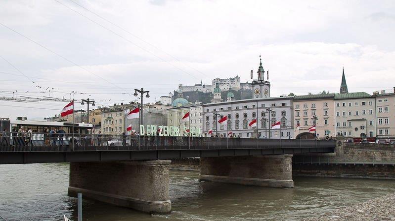 Gedenkaktion der HTL-Salzburg