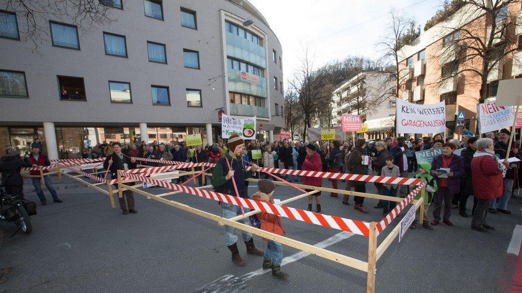 Demo gegen Mönchsberggaragen-Ausbau, II