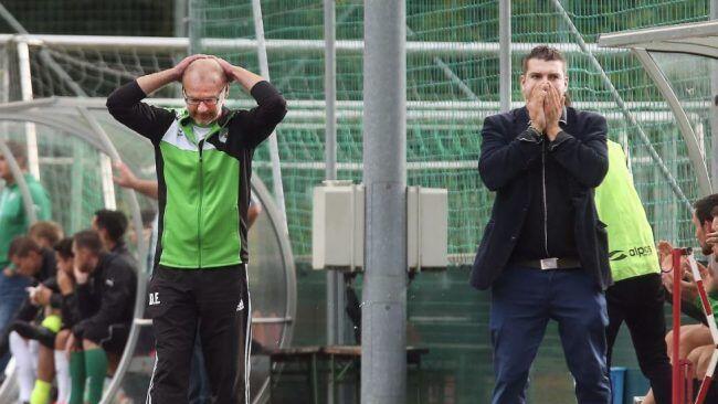 Dieter Eckstein (li.) verlässt den Posten als Cheftrainer bei Union Hallein.