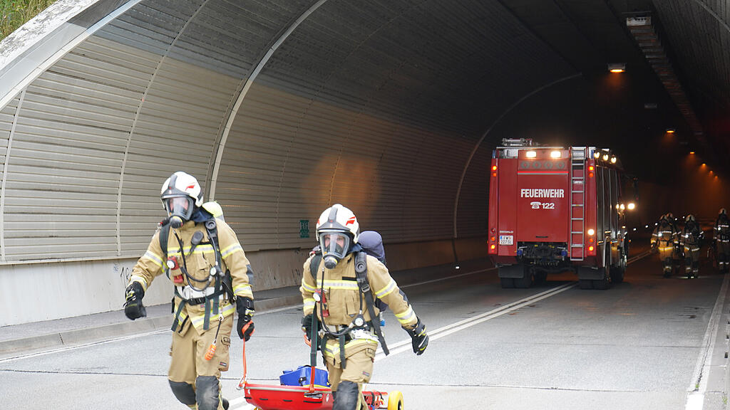 Feuerwehr-Übung Umfahrungstunnel Henndorf