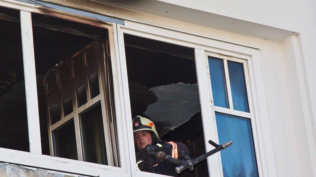 Brand: Erneute Evakuierung des Studentenwohnheims