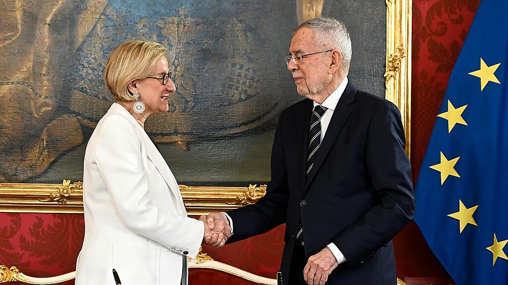 Mikl-Leitner wurde von Bundespräsident Van der Bellen angelobt