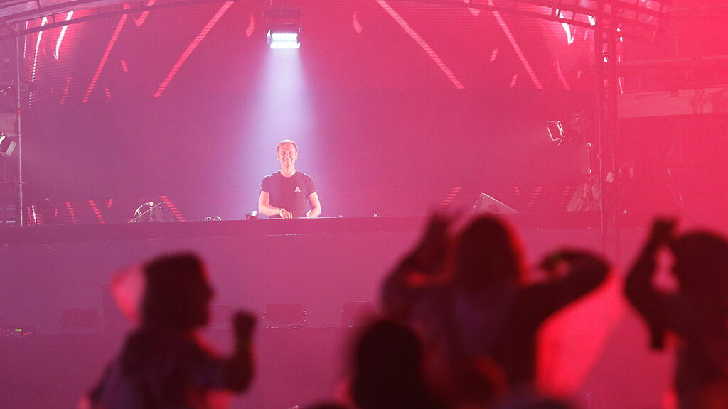 ELF22 - DO, Mainstage III