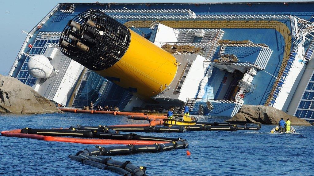 Bergungsarbeiten an der Costa Concordia