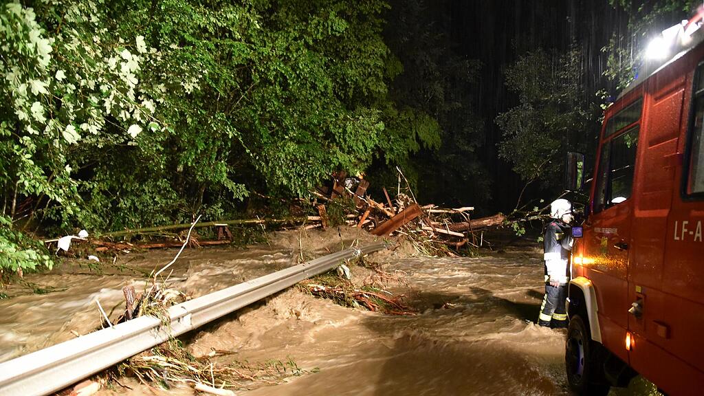 Heftige Unwetter beherrschten das Land in der Nacht.