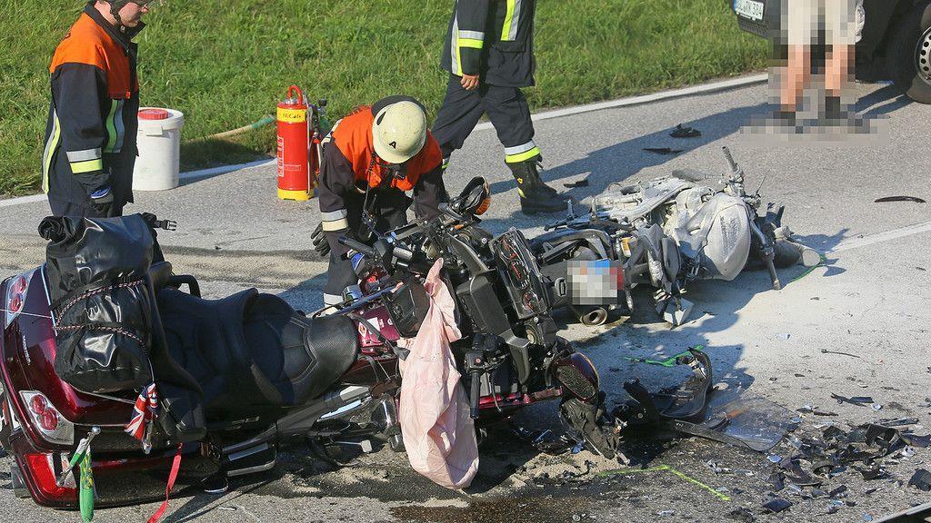 Schwerer Motorradunfall auf der B20
