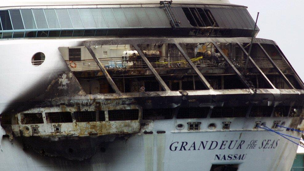 Brand auf Karibik-Kreuzfahrtschiff