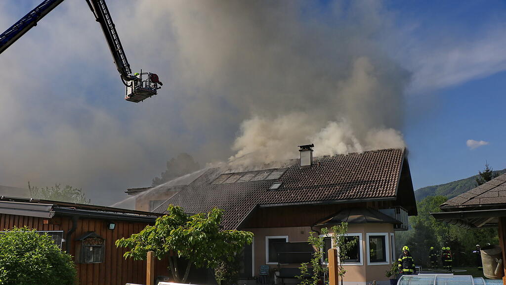 Dachstuhlbrand in St. Lorenz