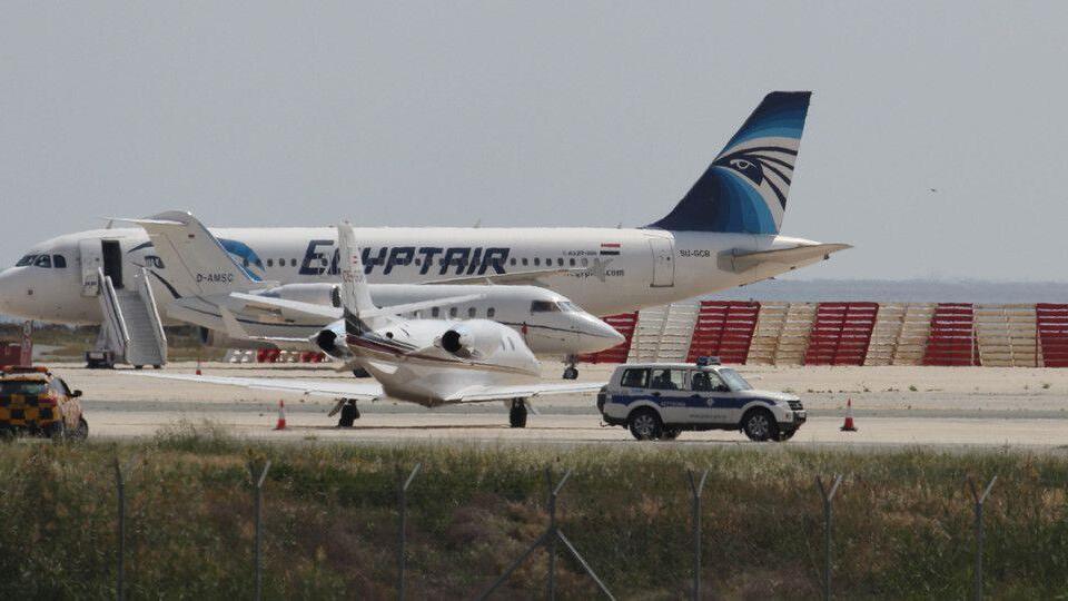 Ägyptisches Flugzeug entführt