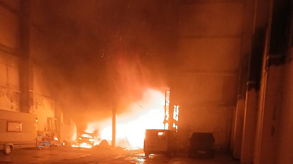 Brand Hallein Lagerhalle