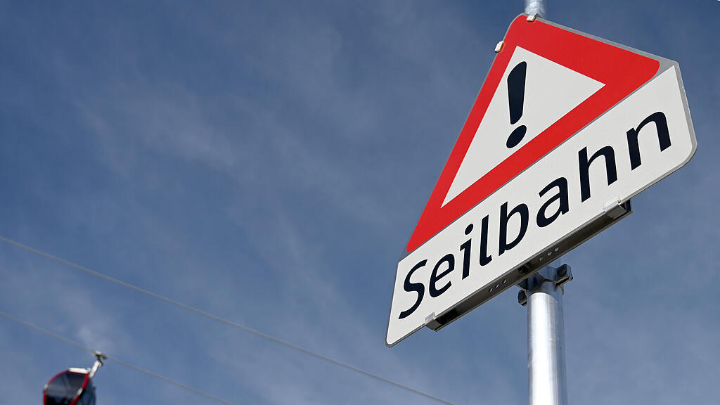 Zwölferhorn-Seilbahn
