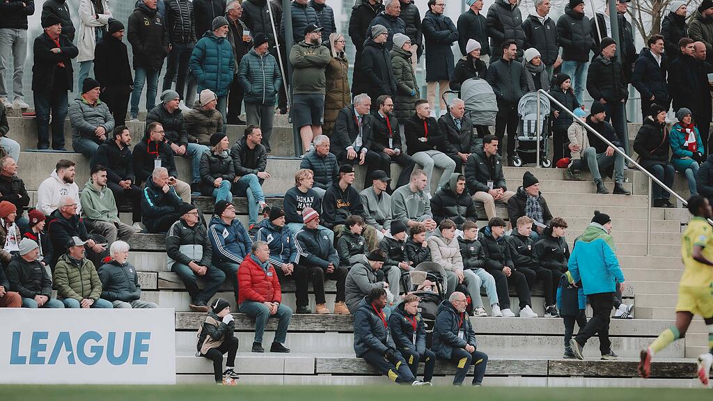 Jung-Bullen, Youth League, Nantes
