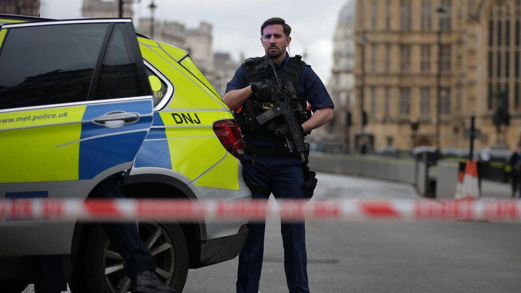 Schüsse in London: Polizei im Einsatz