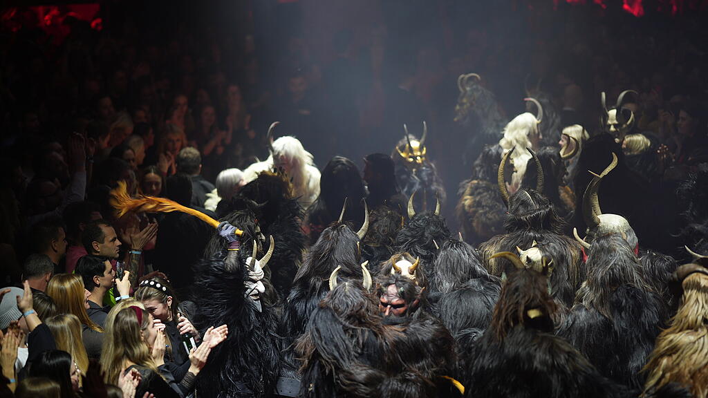 A.K.T. - Show der Anifer Krampusse