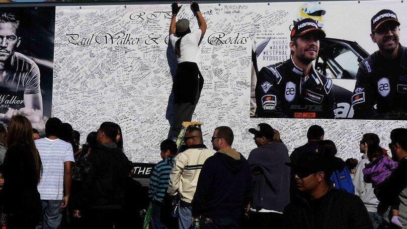 Gedenkfeiern für Paul Walker