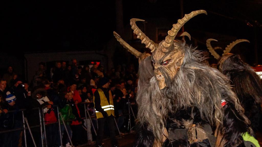 Gnigler Perchtenlauf