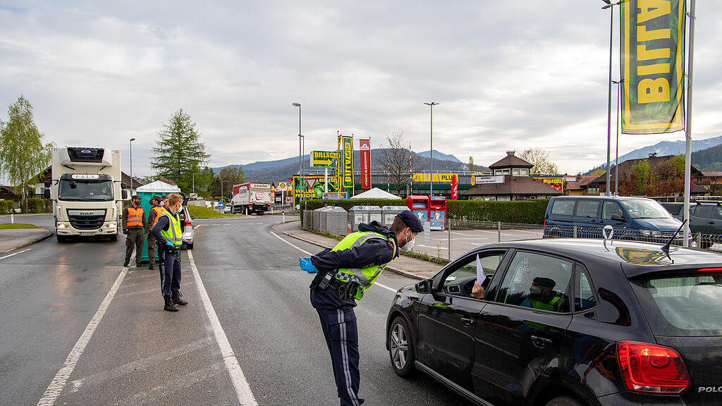 Ausreisekontrollen_Hallein