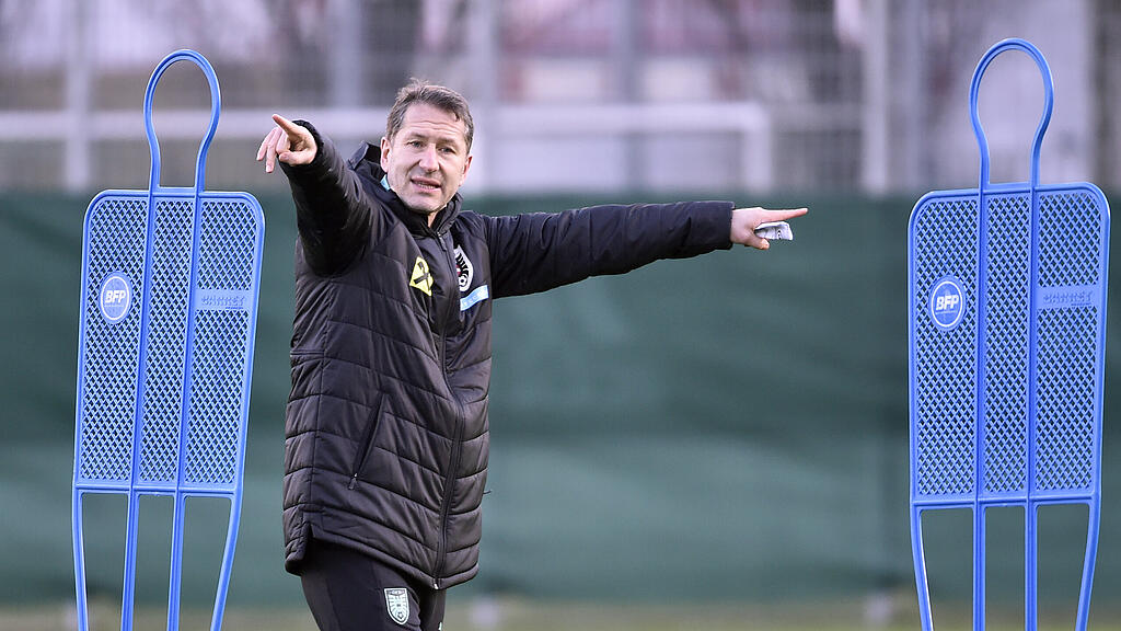 \u00d6FB_Training_Nationalteam