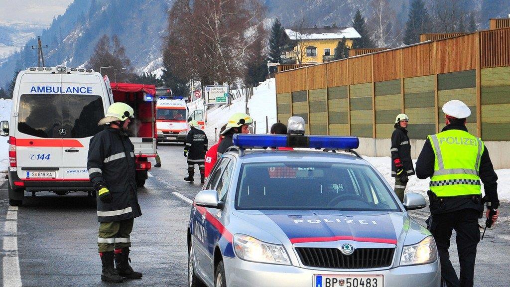 B167: Tödlicher Crash, I