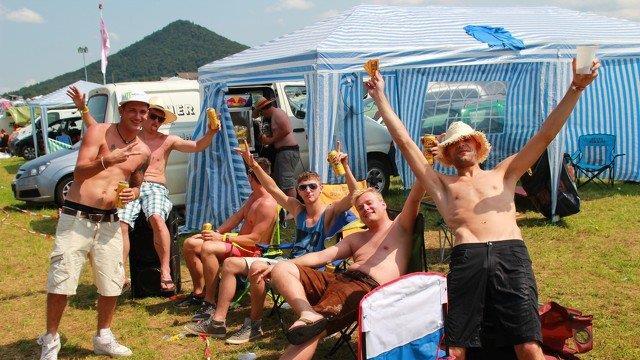 Electric Love: Campingplatz-Impressionen