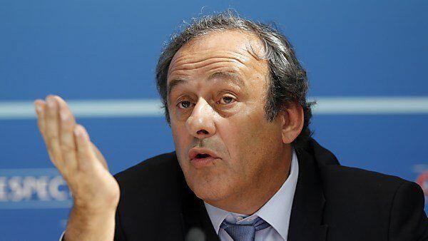 Michael Platini soll viel mehr Geld als die bisher bekannte Summe von zwei Millionen Franken bezogen haben.