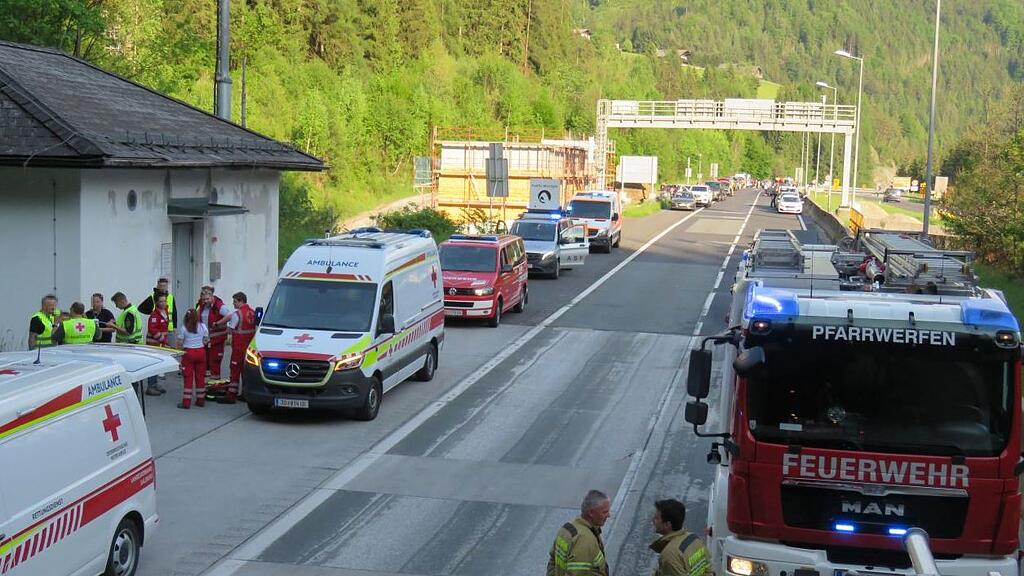 Crash im Zetzenbergtunnel