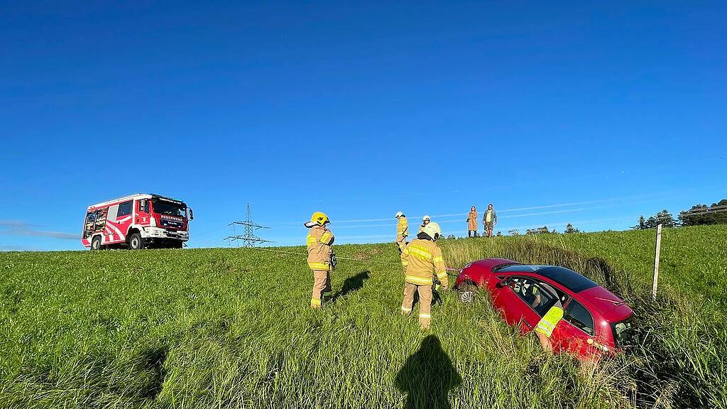 Feuerwehr Obertrum fast zeitgleich bei zwei Einsätzen gefordert