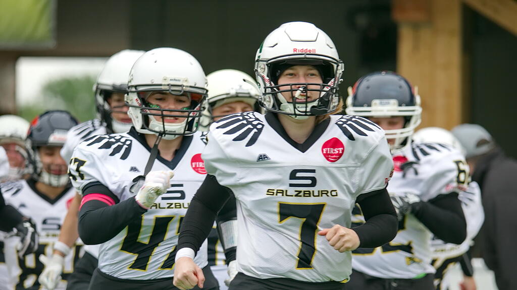 Football: Ducks Ladies gegen Vikings