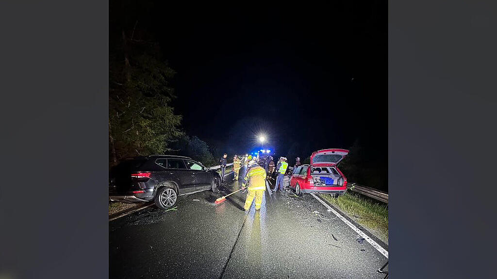 Frontalcrash auf B164 in Dienten