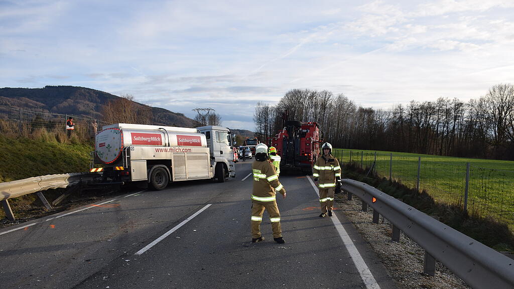 Unfall B156 Göming