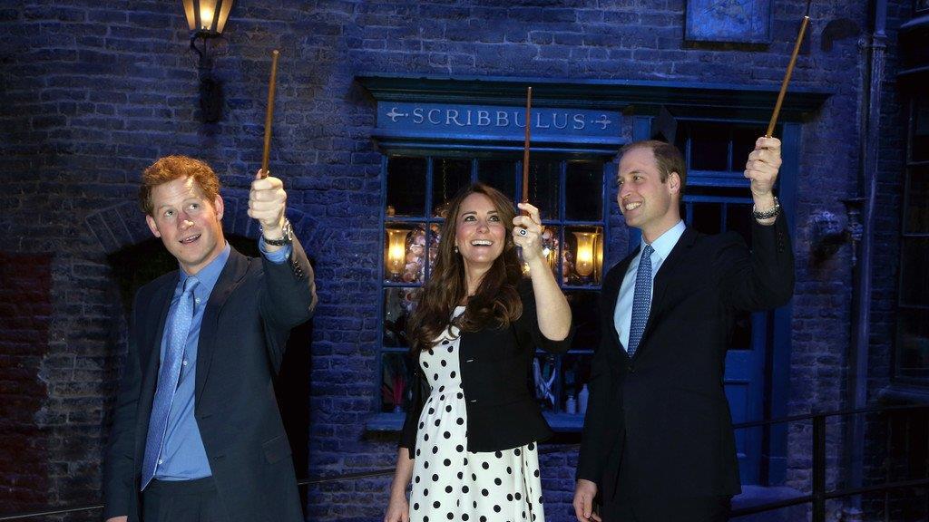 William & Kate: Prinzessin Catherine mit royalem Babybauch