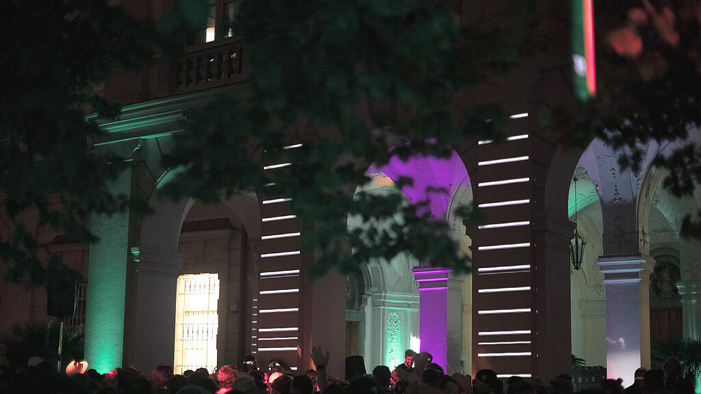 Klangkarussell im Innenhof Schloss Mirabell 5020 Festival