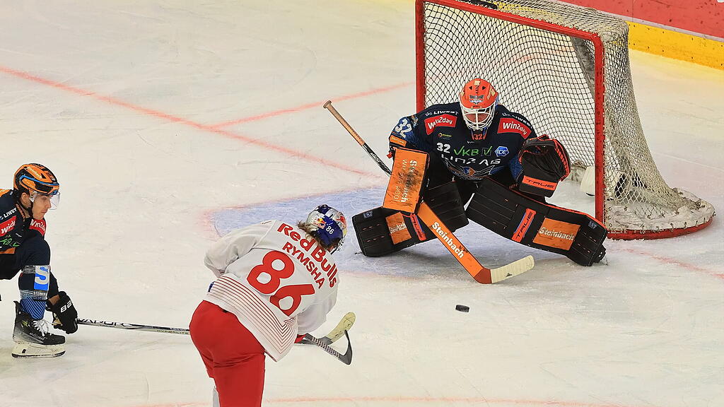 EC Red Bull Salzburg schlägt Black Wings Linz