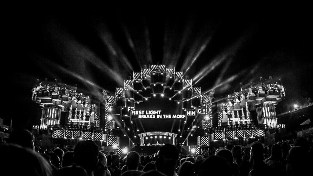 Electric Love Festival 2016: Tag 2, I