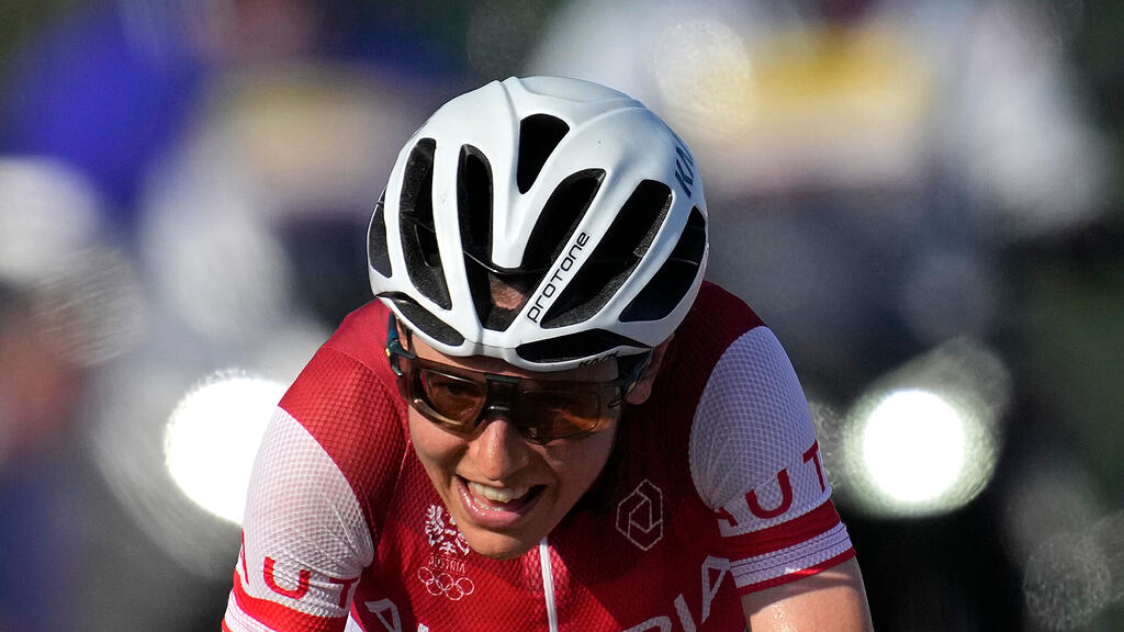 Anna Kiesenhofer: Olympia-Gold Rad-Stra\u00dfenrennen