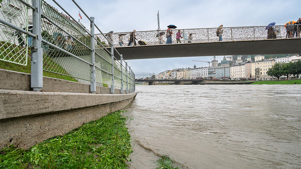 Hochwasser in der Stadt Salzburg