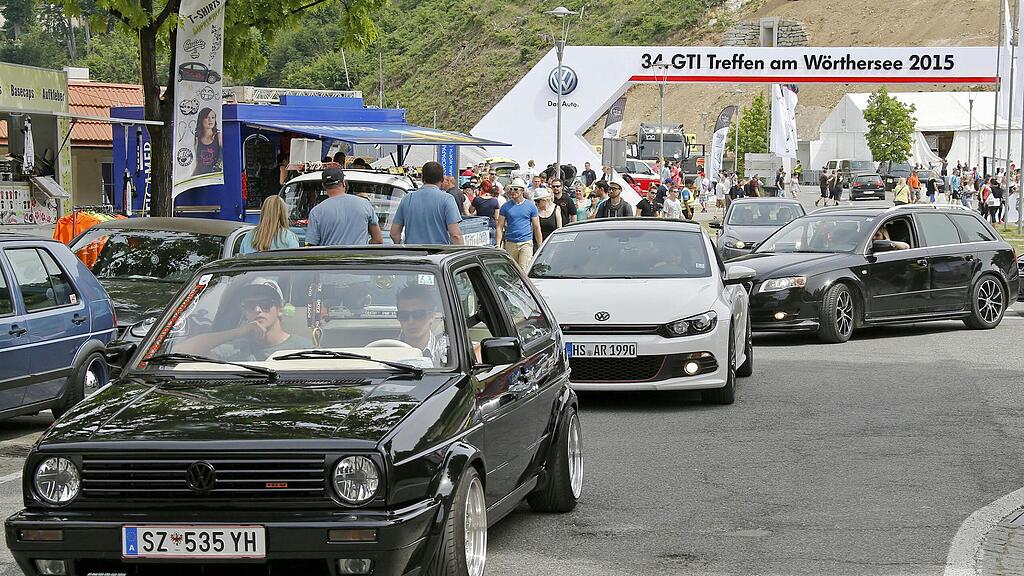 Die GTIs belagern an diesem Wochenende Österreichs Straßen.