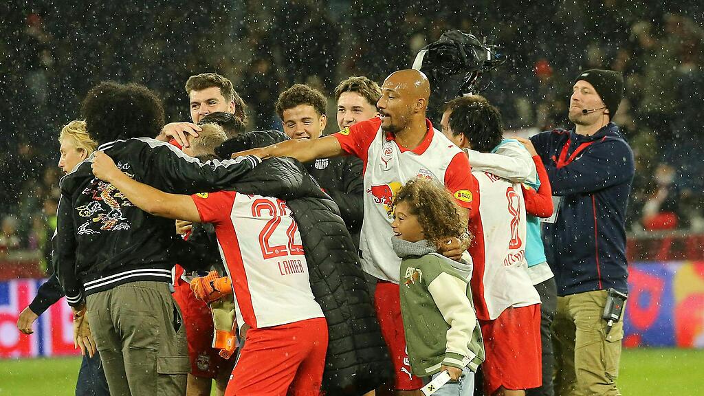 FUSSBALL: ADMIRAL BUNDESLIGA/9. RUNDE: RED BULL SALZBURG - SK RAPID