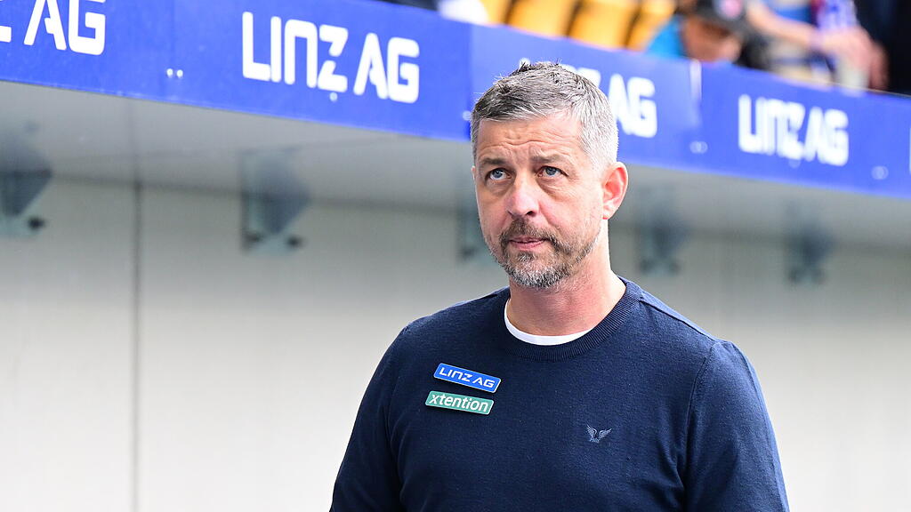 FUSSBALL: ADMIRAL BUNDESLIGA / MEISTERGRUPPE / 9. RUNDE: BLAU-WEISS LINZ - RED BULL SALZBURG