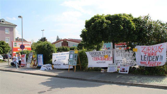 Demo gegen Circus Luna