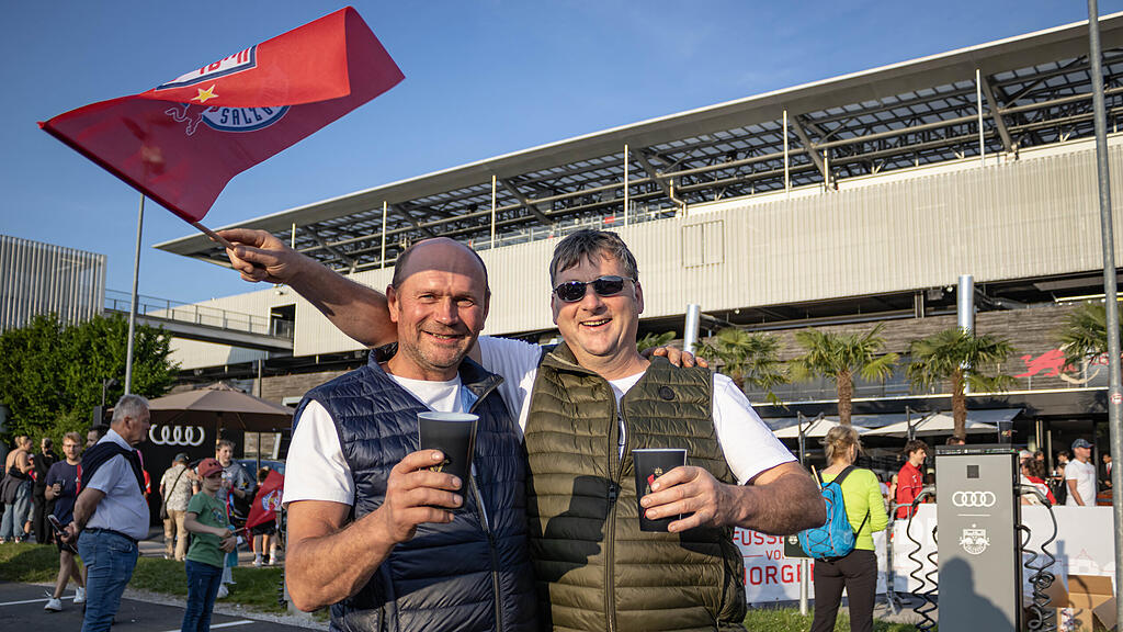 Die gro\u00dfe Meisterparty des FC RedBull Salzburg