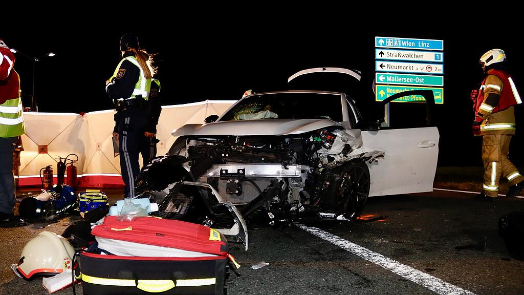 Unfall auf B1 in Neumarkt