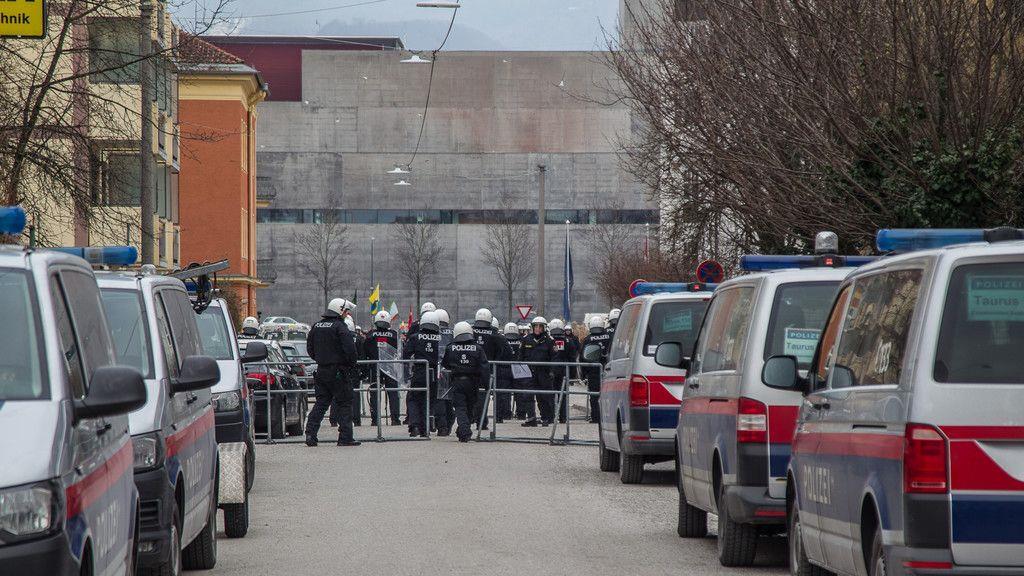 Demo der Kurden in Salzburg