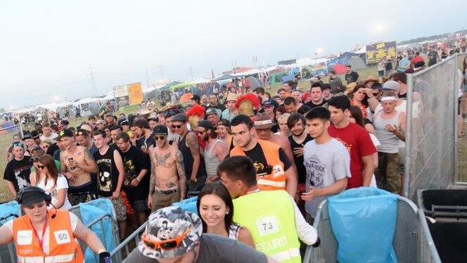 Nova Rock Festival 2015: Erste Besucher reisen an