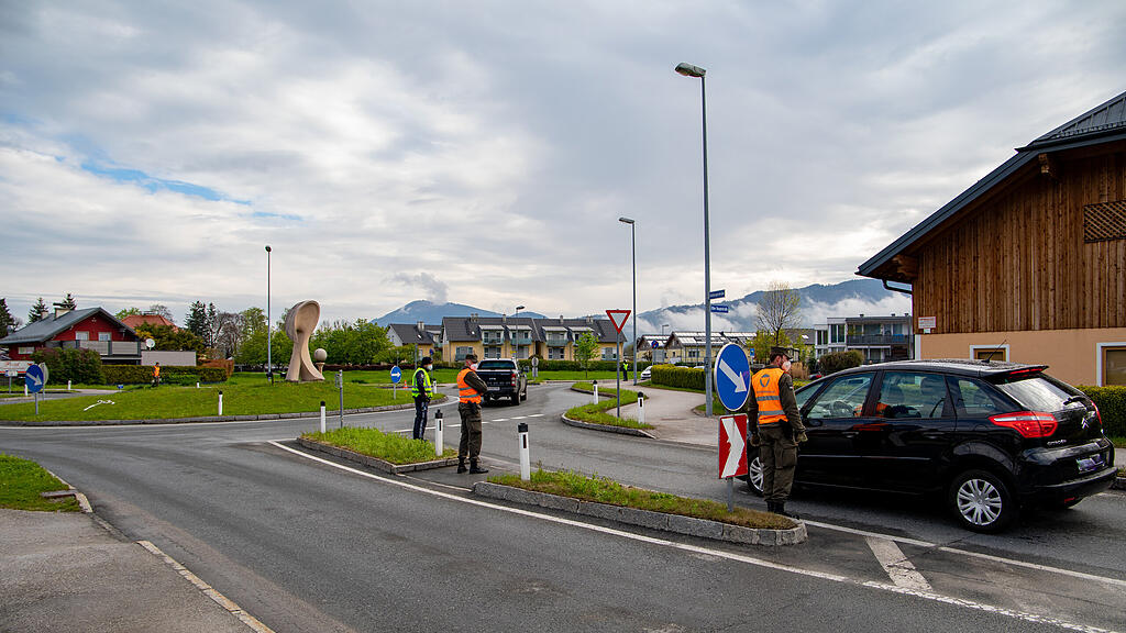 Ausreisekontrollen_Hallein