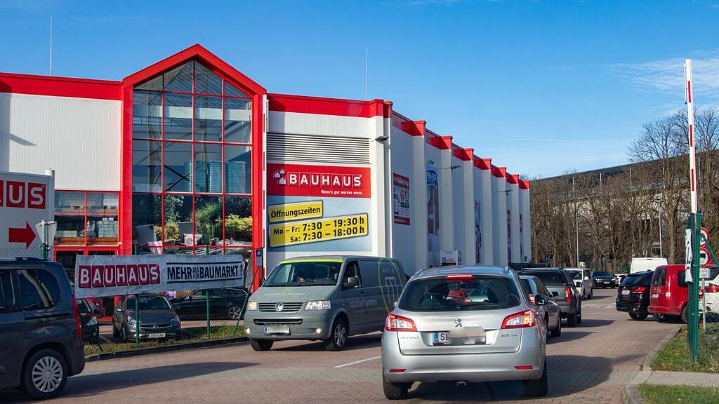 Shopping vor Lockdown, Baumarkt, Bauhaus,