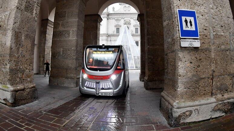 Der selbstfahrender Bus soll für die "letzte Meile" eingesetzt werden.