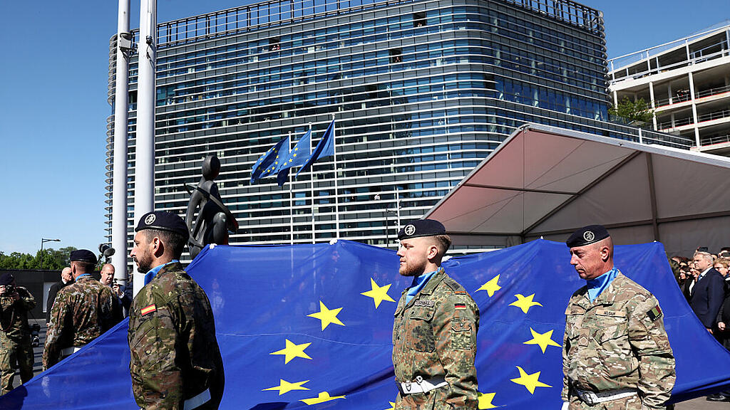 Forderung nach einer "Militär-Eurozone" nimmt Gestalt an