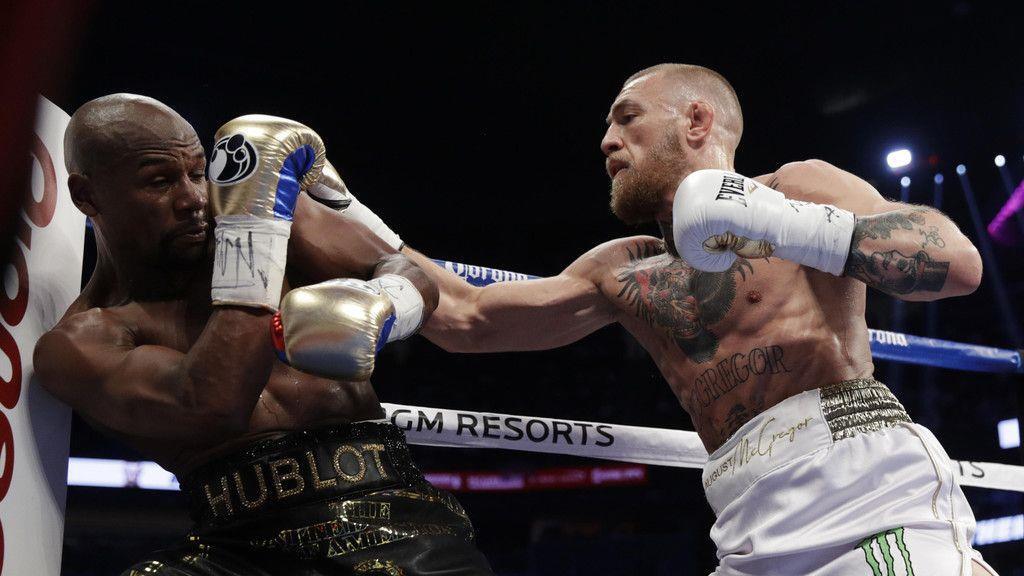 Mayweather besiegt McGregor durch technisches K.o.